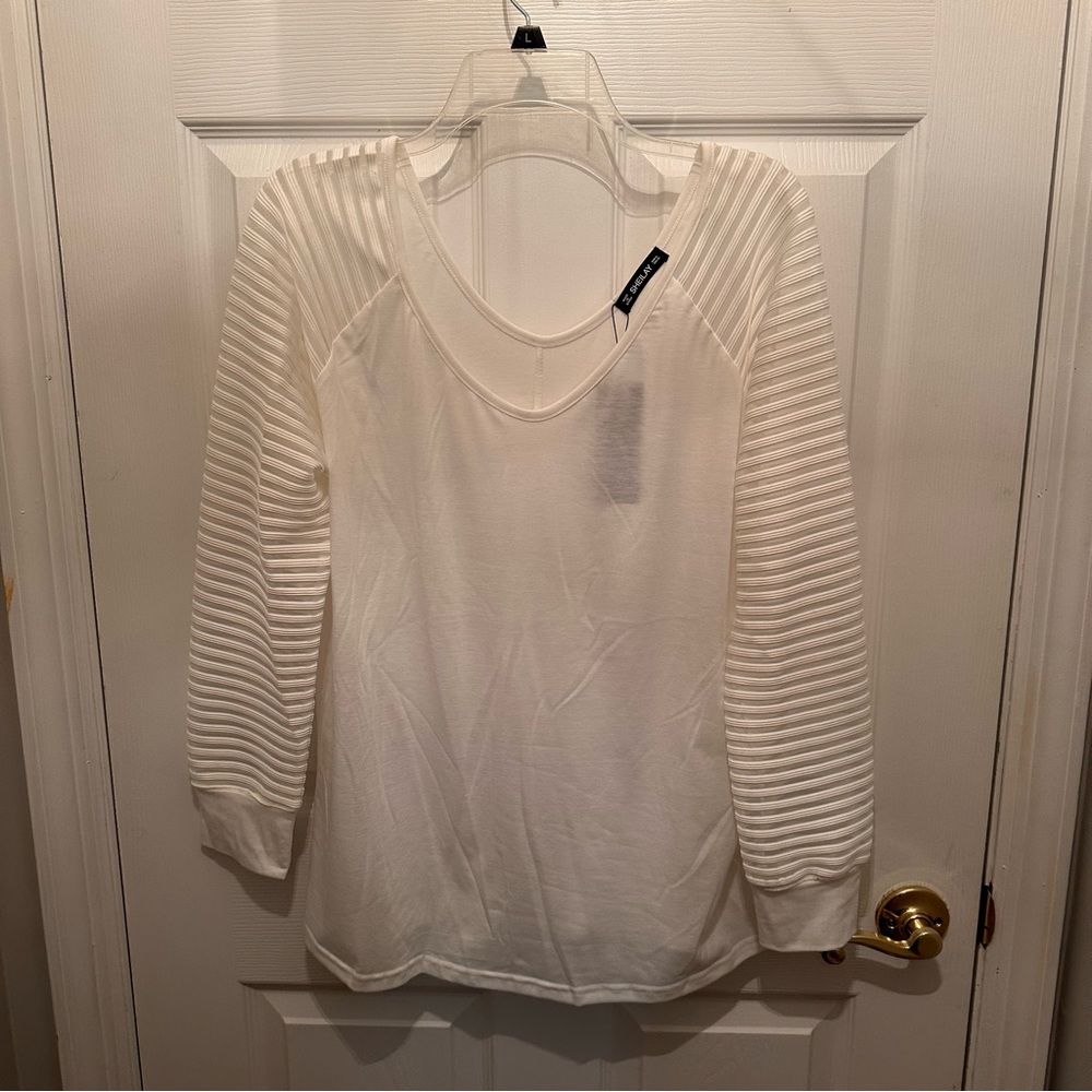 White top size XL